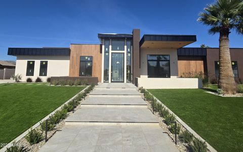 New construction Single-Family house 4332 E Vermont Ave, Phoenix, AZ 85018 - image