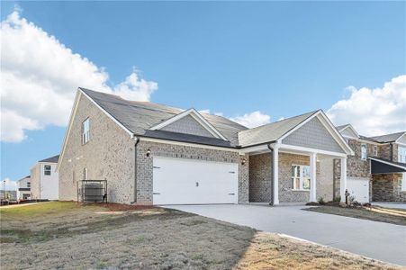 New construction Single-Family house 7762 Plymouth Dr, Fairburn, GA 30213 Northbrook- photo 2 2