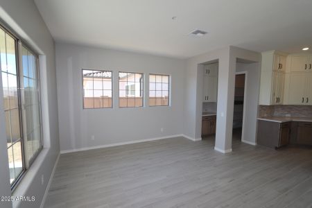 New construction Single-Family house 12315 W Parkway Ln, Avondale, AZ 85323 The Madrean- photo 6 6