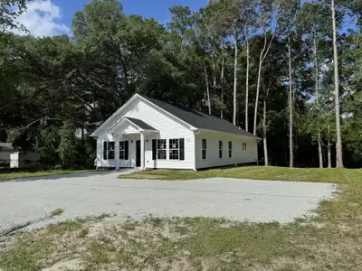New construction Single-Family house 110a Dukes St, St. George, SC 29477 - image