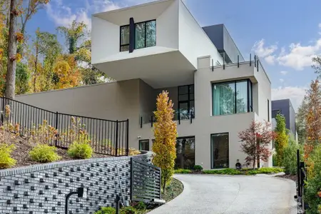 New construction Single-Family house 380 W Wesley Rd Nw, Atlanta, GA 30305 - image