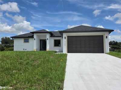 New construction Single-Family house 2106 W 17Th St, Lehigh Acres, FL 33972 - image