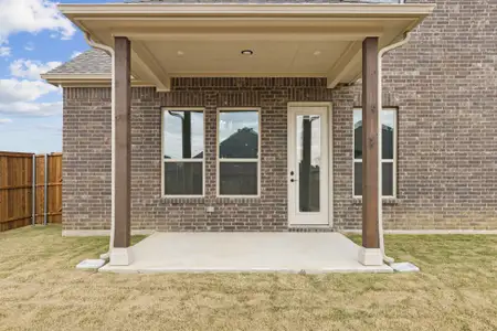 New construction Single-Family house 1041 Moss Grove Trl, Justin, TX 76247 plan Silverstone - image 3