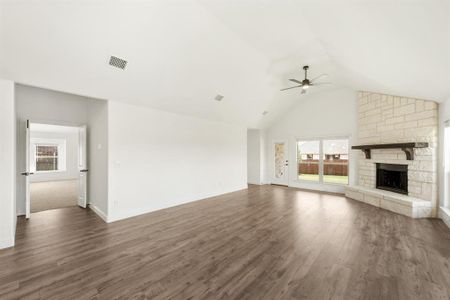 New construction Single-Family house 2309 Bear Trl, Mansfield, TX 76063 Hawthorne II- photo 17 17