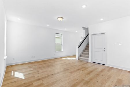 New construction Single-Family house 3606 Palmwood Ter, San Antonio, TX 78222 - image 20