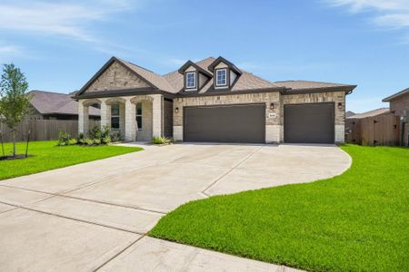 New construction Single-Family house 23614 Zinfandel Dr, Alvin, TX 77511 plan Carlsbad - image
