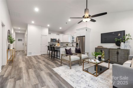 New construction Single-Family house 6321 Rockwell Blvd W, Charlotte, NC 28269 null- photo 4 4
