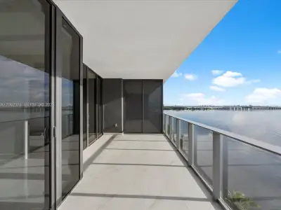 New construction Condo house 700 Ne 24Th St, Unit 503, Miami, FL 33137 - image