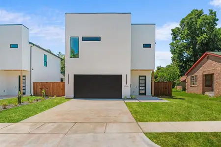 New construction Single-Family house 2826 Rochester St, Dallas, TX 75215 - image