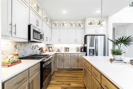 New construction Single-Family house 12110 Wildflower Dr, Mont Belvieu, TX 77523 London Plan- photo 6 6