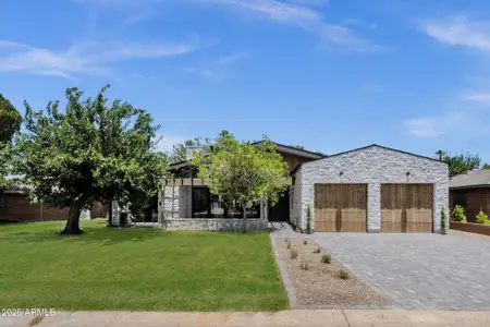 New construction Single-Family house 4010 E Cambridge Ave, Phoenix, AZ 85008 - image