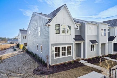 New construction Townhouse house 600 Hillfarm Dr, Wake Forest, NC 27587 SAMPSON- photo 0 0