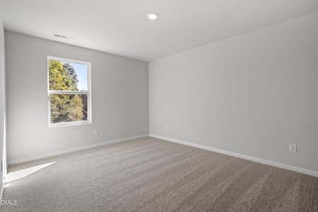 New construction Single-Family house 18 Atherton Cir, Angier, NC 27501 plan Russell - image 16