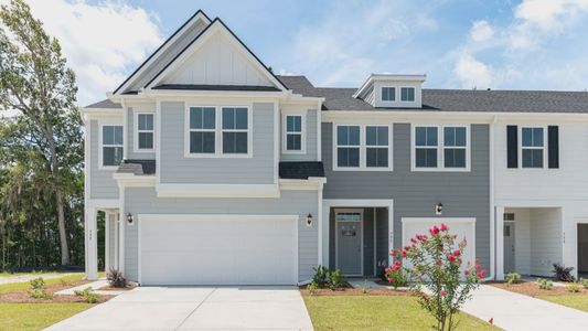 New construction Townhouse house 571 Trotters Ln, Moncks Corner, SC 29461 Heron- photo 0 0