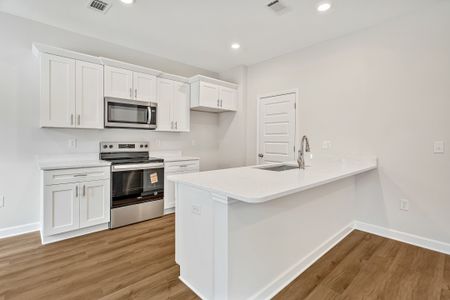 New construction Single-Family house 591 Brock Ave, Crestview, FL 32539 - image 5