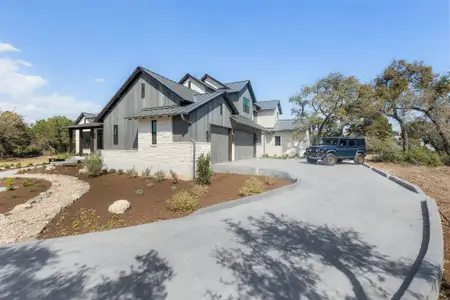 Driveway to 3 car garage