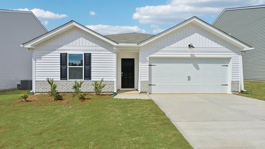 New construction Single-Family house 421 Conifer St, Sanford, NC 27332 plan Freeport - image