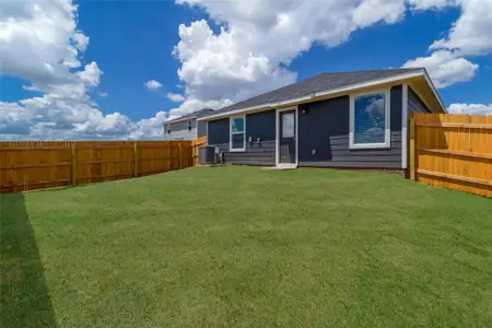 New construction Single-Family house 174 Alkali Dr, Buda, TX 78610 plan The Estero - image