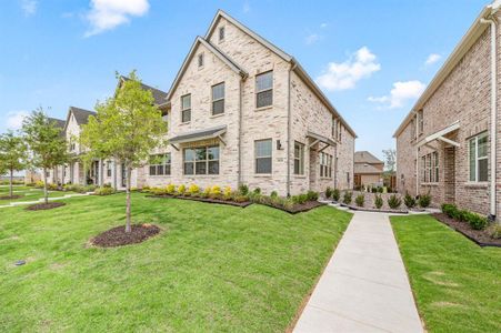 New construction Townhouse house 2624 Red Tailed Hawk Ln, McKinney, TX 75071 plan Camille II - image