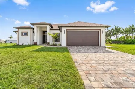 New construction Single-Family house 7 Sw 19Th Pl, Cape Coral, FL 33991 - image