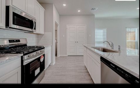 New construction Single-Family house 590 Long Br, Dayton, TX 77535 - image