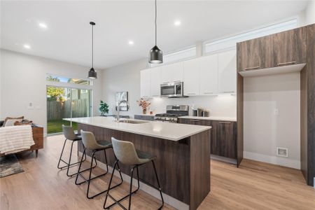 New construction Single-Family house 1912 Erastus St, Houston, TX 77020 - image 6