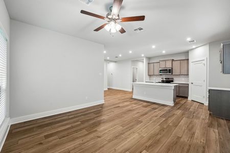 New construction Single-Family house 5058 Lassen Ln, Belton, TX 76513 plan Renee - image 12