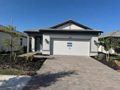 New construction Single-Family house 6128 Wire Grass Ct, Nokomis, FL 34275 plan Hallmark - image
