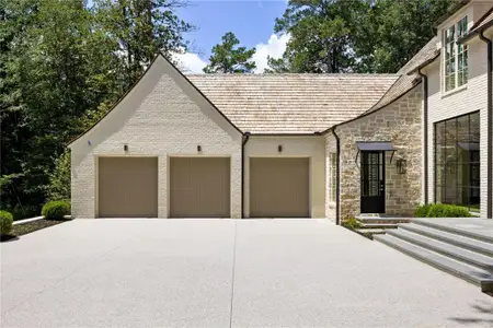 New construction Single-Family house 499 Broadland Rd, Atlanta, GA 30342 - image