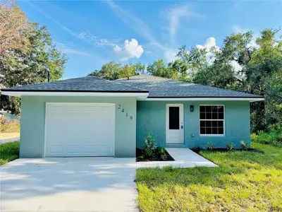 New construction Single-Family house 2419 Blair Cir N, Lakeland, FL 33803 - image
