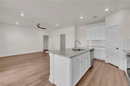 New construction Single-Family house 11337 Patera St, Lorena, TX 76655 Trinity- photo 5 5
