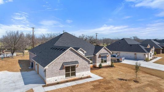 New construction Single-Family house 10115 Ravenswood Rd, Granbury, TX 76049 null- photo 4 4