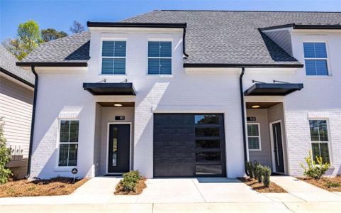 New construction Townhouse house 113 Chateau Drive, Rome, GA 30161 - photo 0