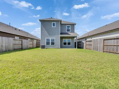 New construction Single-Family house 1206 Elsinore Dr, Arcola, TX 77583 plan Belle Vue 1900 SB - image 3
