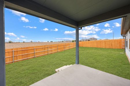 New construction Single-Family house 104 Divisadero Dr, Hutto, TX 78634 plan Brazos - image 3
