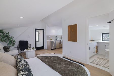 New construction Single-Family house 2401 Willow St, Austin, TX 78702 - image 13