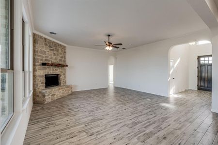 New construction Single-Family house 420 Solo Ridge Drive, Waxahachie, TX 75167 - photo 13 13