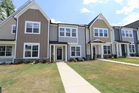 New construction Townhouse house 3117 Cathedral Comb Dr, Apex, NC 27502 plan Hazelnut - image