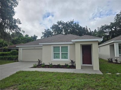 New construction Single-Family house 728 Avenue R Avenue Ne, Winter Haven, FL 33881 - photo 0