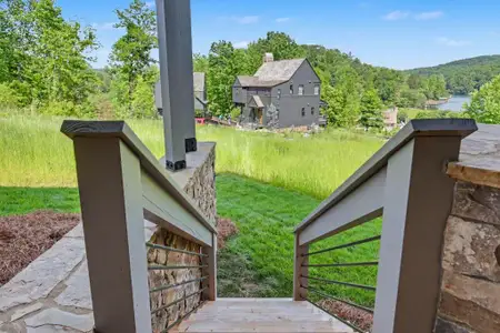 New construction Single-Family house 140 Cove View Ln, Clarkesville, GA 30523 - image 4