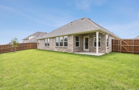 New construction Single-Family house 741 Brozgold Ave, Midlothian, TX 76065 plan Fairfield - image