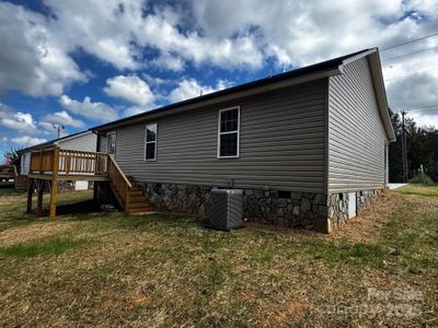 New construction Single-Family house 194 Providence Mill Rd, Maiden, NC 28650 null- photo 0
