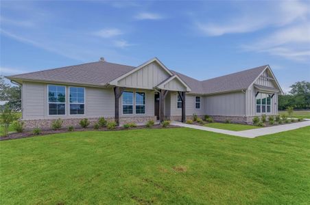 New construction Single-Family house 156 Oak Grove Wy, Springtown, TX 76082 plan Cibolo - image