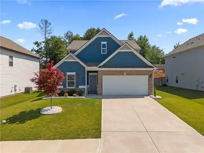 New construction Single-Family house 423 Nottely Dr, Temple, GA 30179 - image