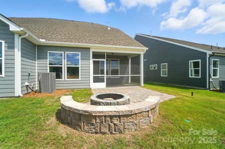 New construction Single-Family house 2015 Mantle Ridge Dr, Unit 194, Indian Trail, NC 28079 - image