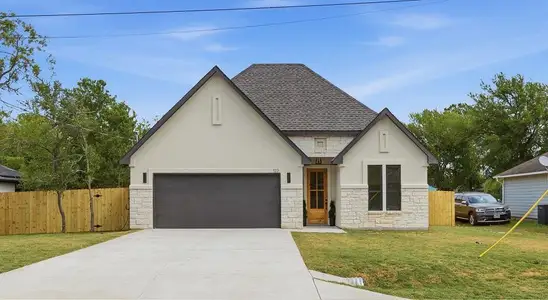 New construction Single-Family house 122 W Pauwela Ln, Bastrop, TX 78602 - image