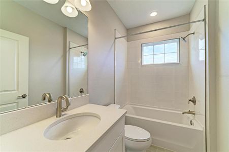 New construction Single-Family house 8215 Rushton Pl, Parrish, FL 34219 plan Verona - image 14