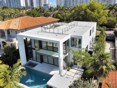New construction Single-Family house 5630 Pine Tree Dr, Miami Beach, FL 33140 - image
