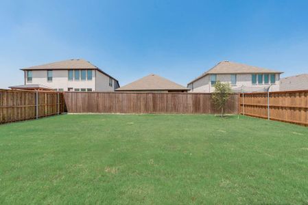 New construction Single-Family house 1248 Rio Bravo Rd, Justin, TX 76247 Grand Savannah- photo 2 2