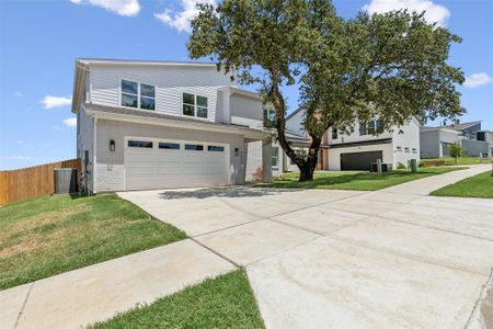 New construction Single-Family house 7632 Trailridge Drive, Fort Worth, TX 76179 - photo 0